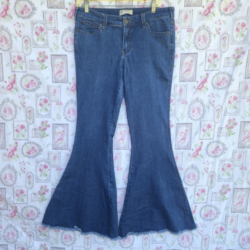 Free People Jeans Women's Size 30Flare Zip Front Frayed Bell Bottom